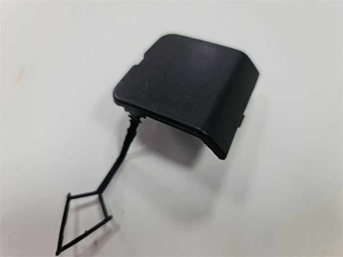 Заглушка заднего бампера буксировочного крюка Changan CS85 Coupe — НОВАЯ S302F2713030700