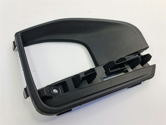 Накладка бампера левая (рамка птф) Changan CS35PLUS S111F2713010901