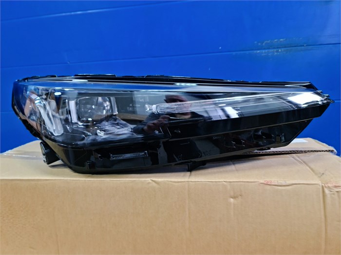 Фара правая Changan CS55 Plus / UNI-S S203F2805010401