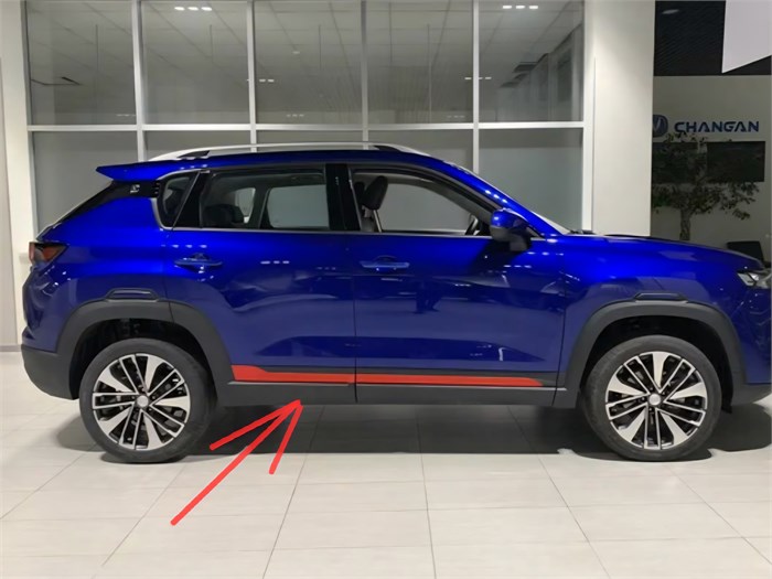 Накладка задний двери правая Changan CS35 PLUS S111F2709042101