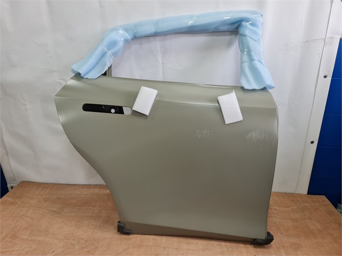 Дверь задняя правая Changan UNI-V C281F2701031000AA