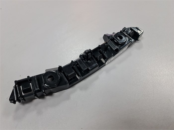 Кронштейн бампера переднего правый Changan Eado Plus C211F2713011101