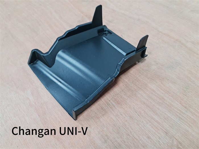 Дефлектор бампера передний Changan Uni-V C281F2713070100