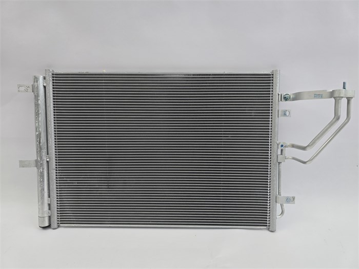 Радиатор кондиционера Changan CS35 Plus 21- S111F2801040701