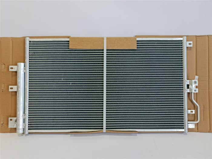 Радиатор кондиционера Haval 8105100XGW01A