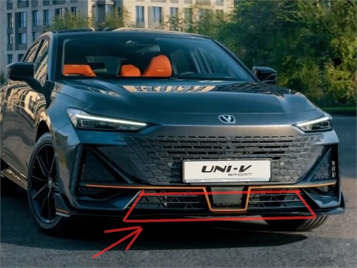 Решетка бампера Changan UNI-V Sport C281F2713013200