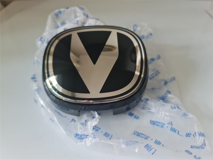 Эмблема задняя багажника Changan UNI-V оригинал C281F2714010800
