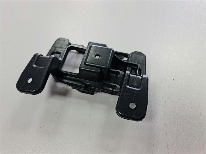 Кронштейн крепления радара Changan UNI-V C281F2713020100