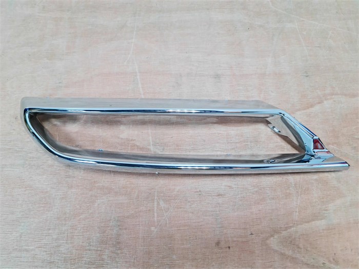 Накладка бампера заднего выхлопа правая  Changan LAMORE 2804320DY01