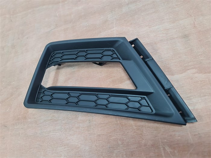 Рамка противотуманной фары Changan CS55 S2010960700