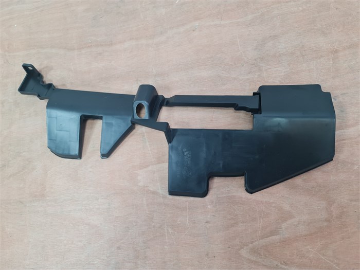 Дефлектор радиатора (воздуховод) правый Changan CS75 PLUS S311F2713070200