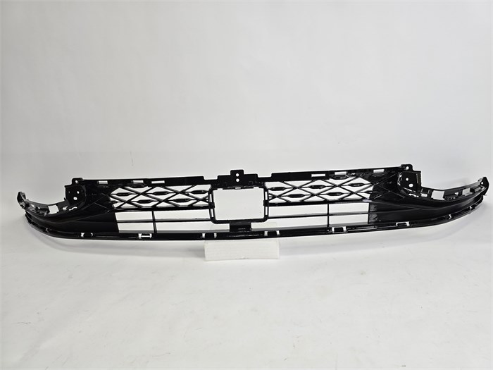 Решетка бампера центральная Changan Eado Plus C211F2713010903