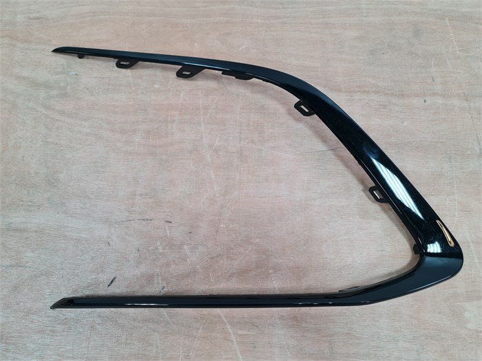 Молдинг бампера переднего Changan EADO  PLUS C211F2713013400