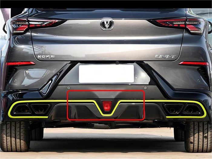 Молдинг заднего бампера Changan UNI-T Sport 2803108CN0222