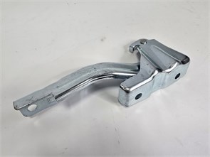 {{photo.Alt || photo.Description || 'Петля капота левая Haval M6 / 8402300XKZ0YA'}}