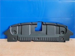 {{photo.Alt || photo.Description || 'Дефлектор радиатора верхний Changan UNI-T'}}