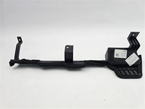 {{photo.Alt || photo.Description || 'Дефлектор радиатора охлаждения левый Jetour T2 / Traveller'}}