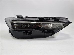 {{photo.Alt || photo.Description || 'Фара передняя правая Changan UNI-V'}}