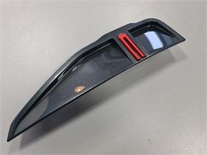 {{photo.Alt || photo.Description || 'Вставка крыла левая Changan CS55 PLUS / UNI-S (Звездный серый)'}}