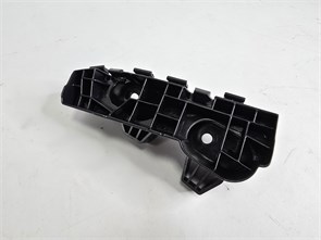 {{photo.Alt || photo.Description || 'Кронштейн бампера заднего правый Changan CS75 Plus'}}